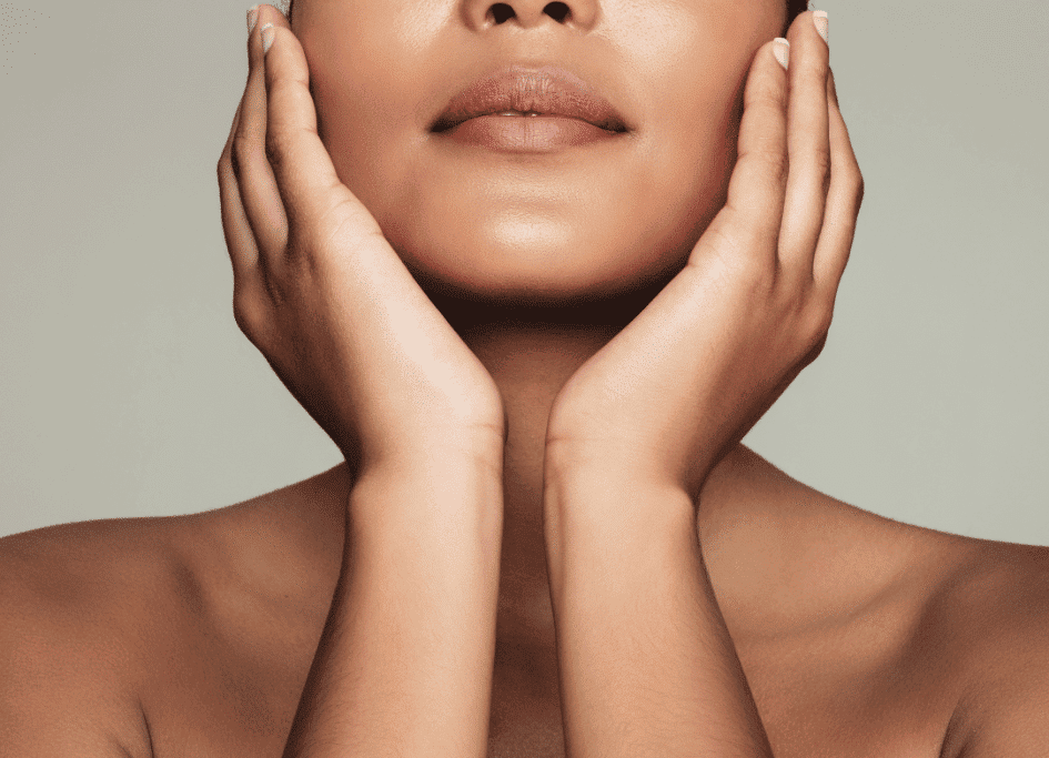 What does red light therapy do for your skin